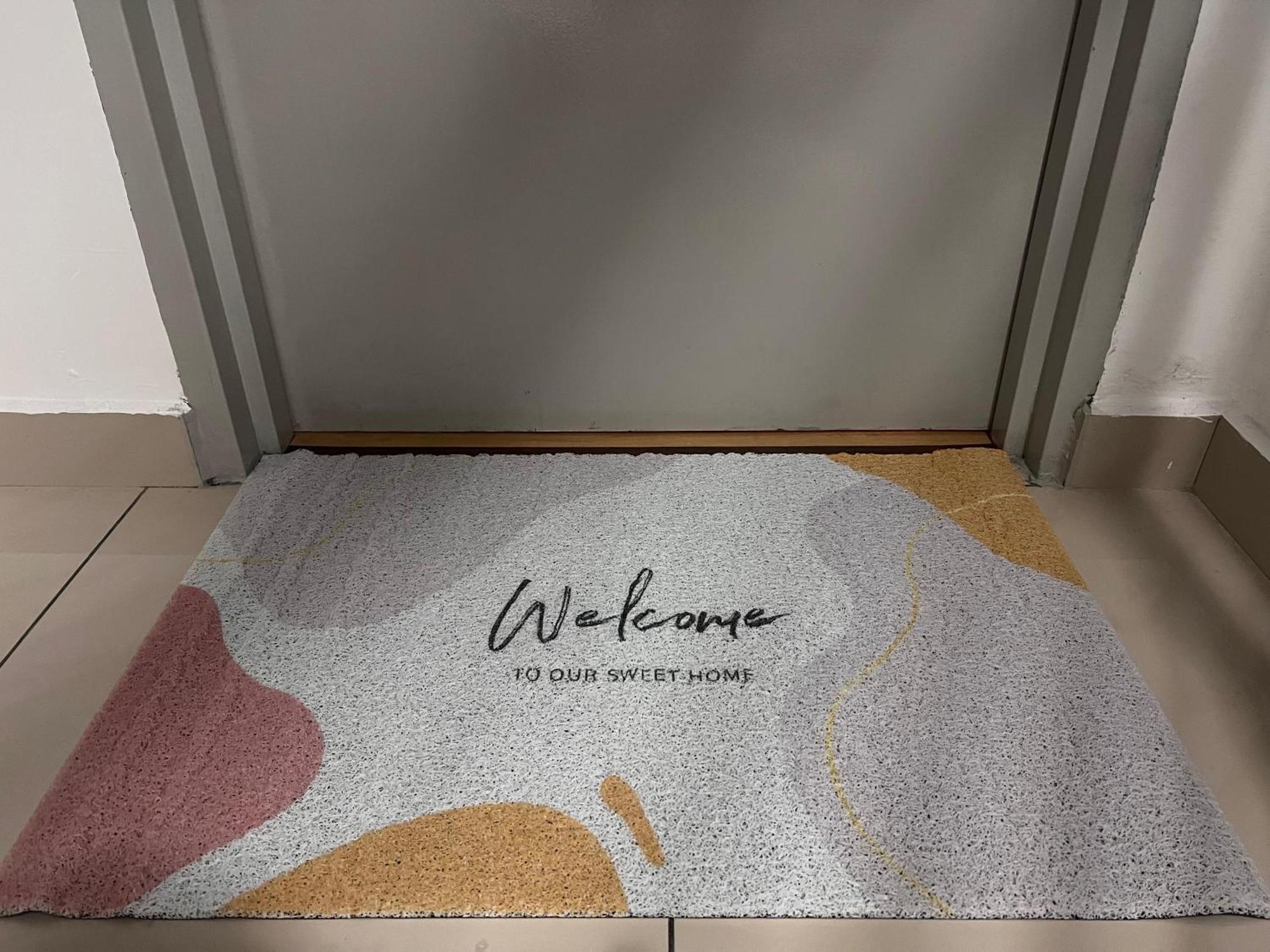 Luxury At D Secret Garden - Johor Bahru, Utm, Setia Tropika, Kempas, Paradigm Mall, Mid Valley- 1-3 Pax, Business Trip Welcome Apartment Johor Bahru