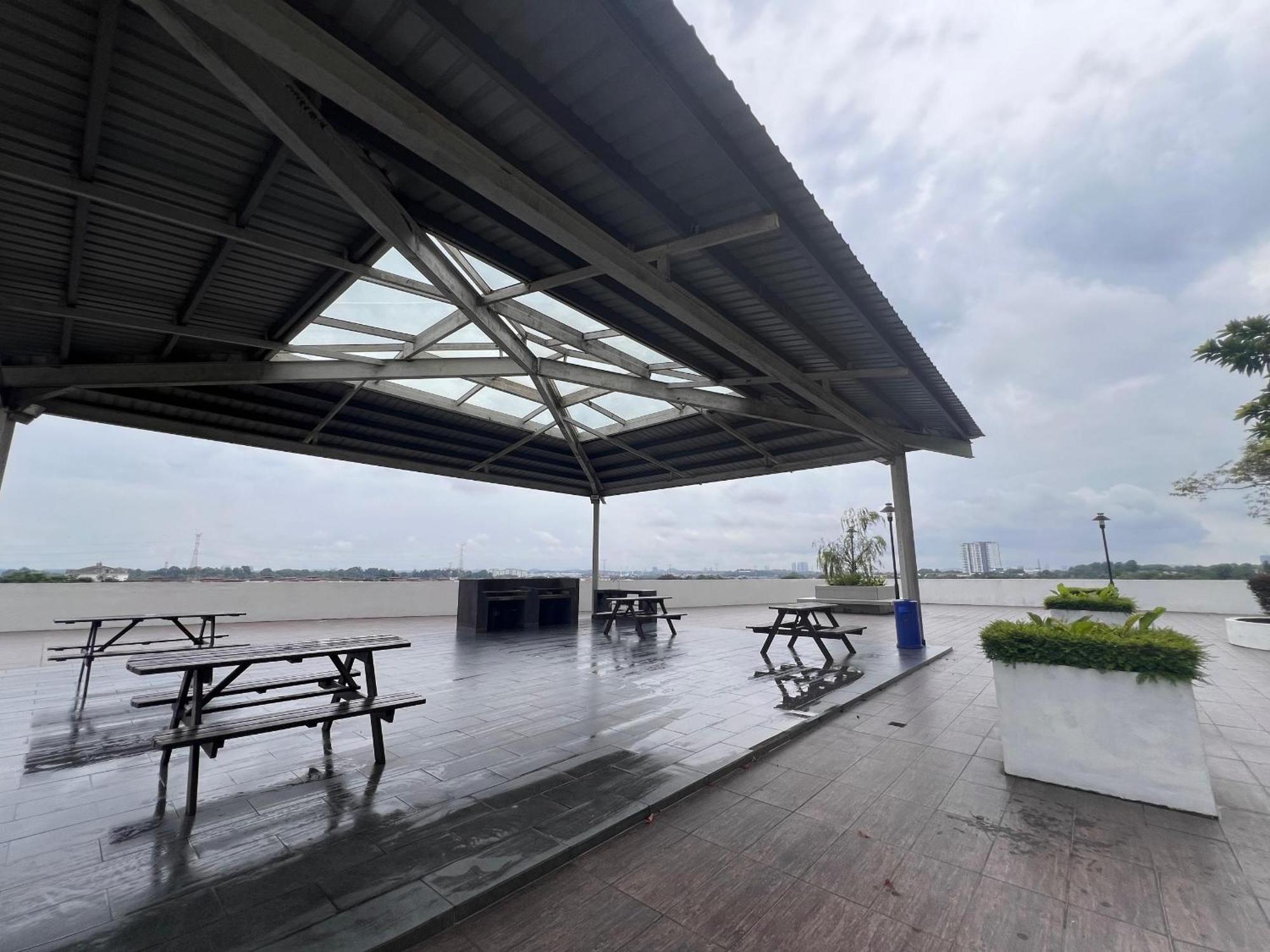 Luxury At D Secret Garden - Johor Bahru, Utm, Setia Tropika, Kempas, Paradigm Mall, Mid Valley- 1-3 Pax, Business Trip Welcome